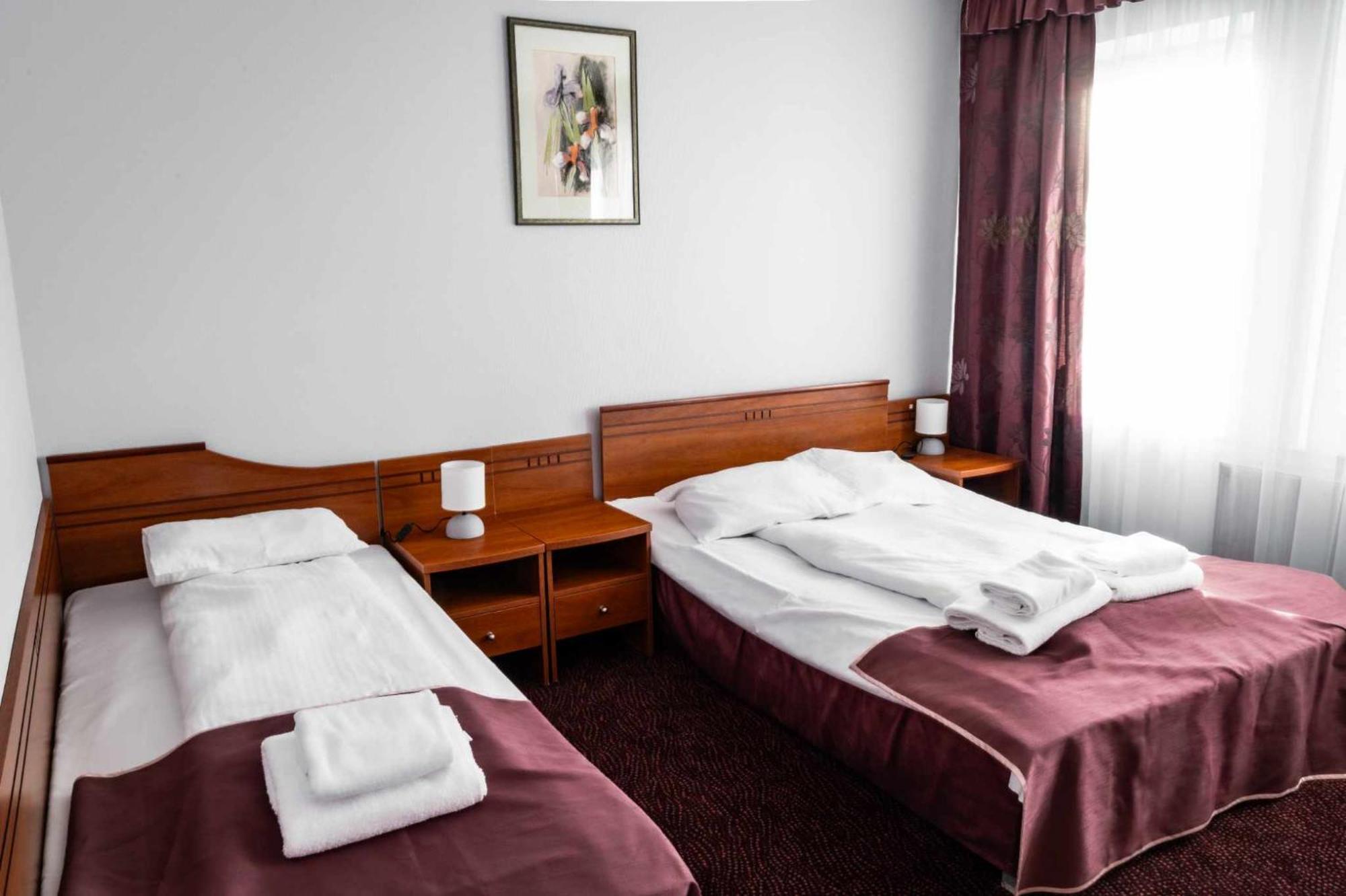 Hotel Zloty Mlyn Polichno Esterno foto